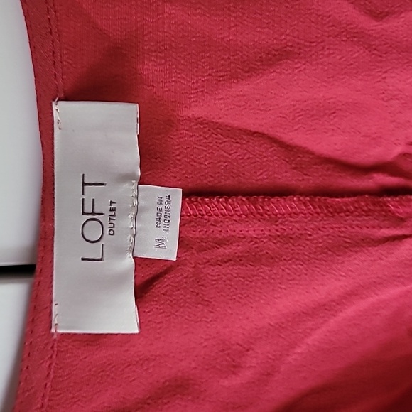 Gently used LOFT red dress size M - Picture 2 of 6